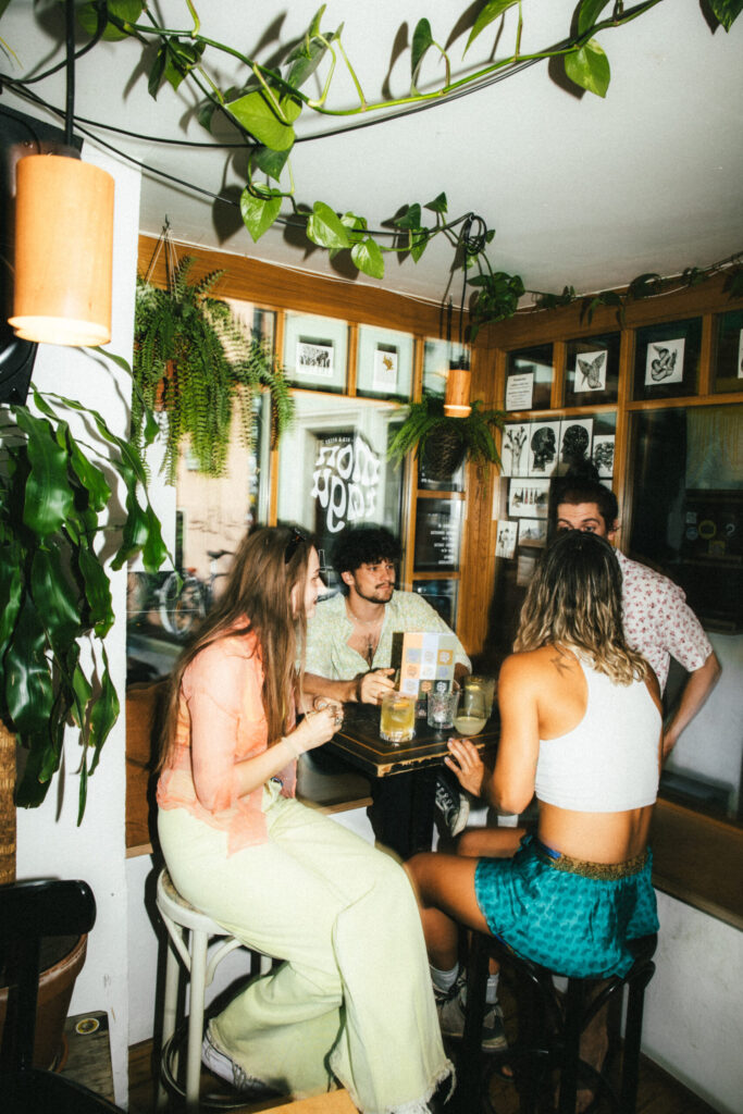 Montagu Bed And Beers Cocktail Bar Hostel Innsbruck Austria Analog Scaled 1