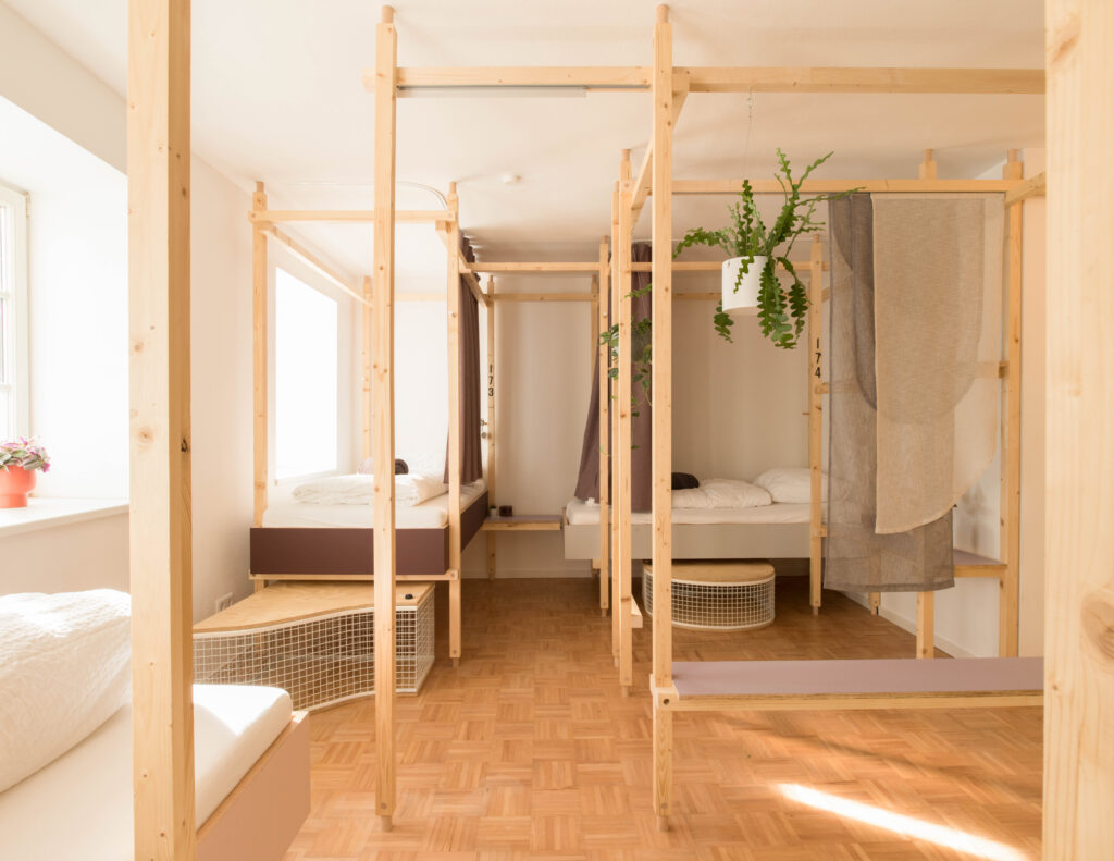 Montagu Hostel Innsbruck Dorm1